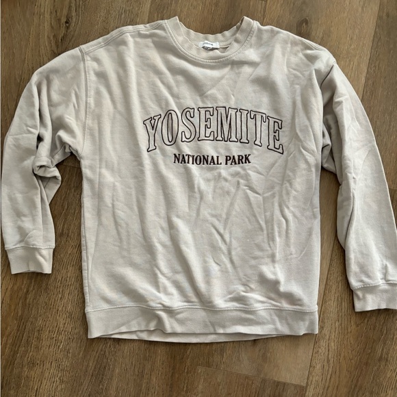 Garage Yosemite National Park Sweatshirt - Picture 2 of 2